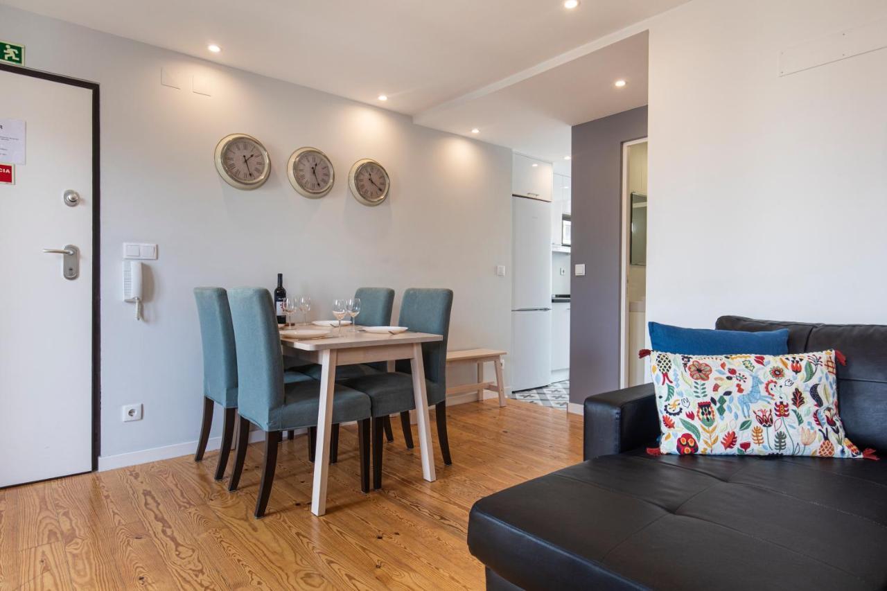 Graceful 2bdr Duplex By Lovelystay Lissabon